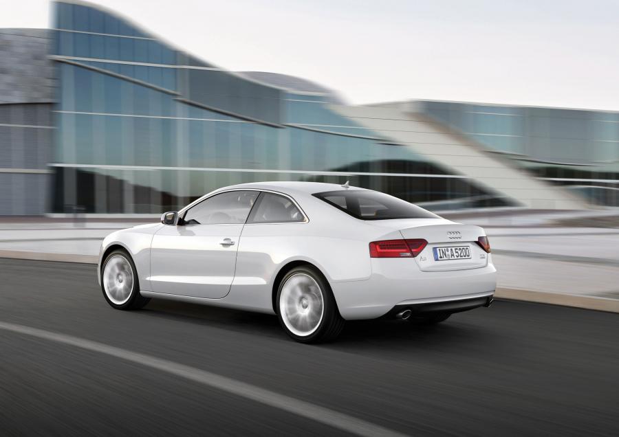  Audi A5 Coupe 3.0 TDI Quattro 2011 года  (WW) (фото 12 из 40)